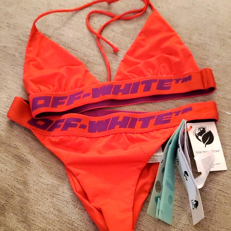 Off White Flash $